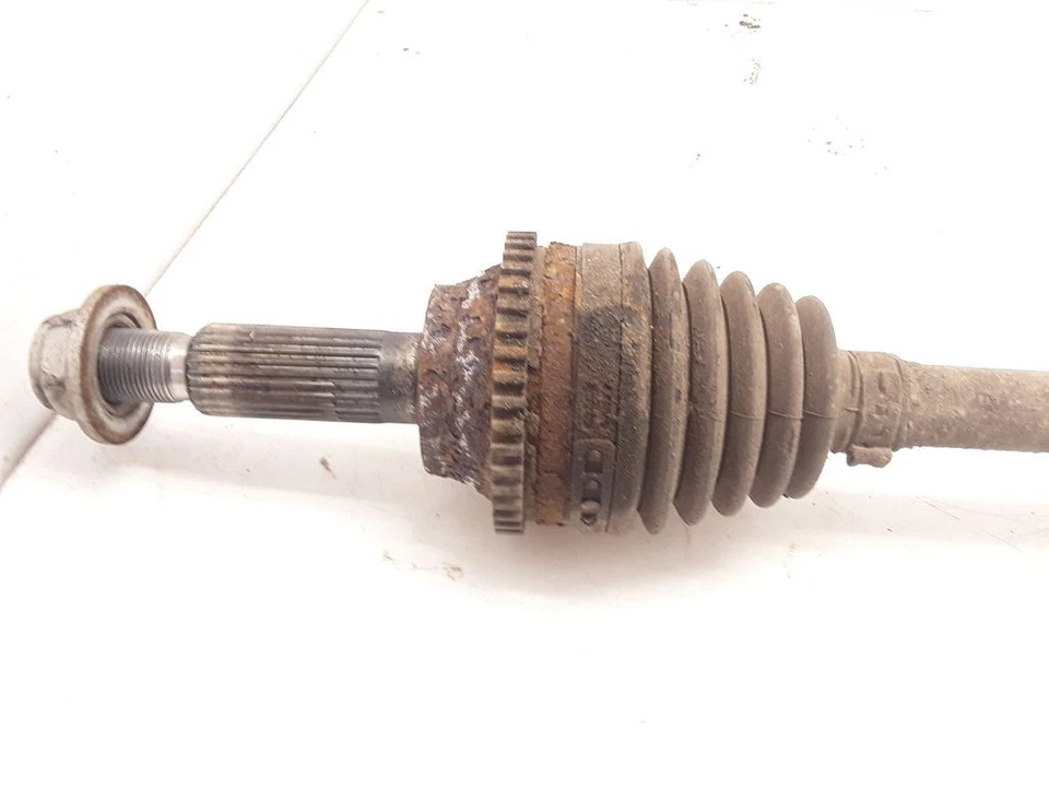 Árbol de transmisión trasero derecho Mazda Tribute EP 2.3i 110kW gasolina 2005 Foto 2 de 4