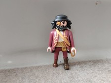 Playmobil figurine barbe de requin super 4