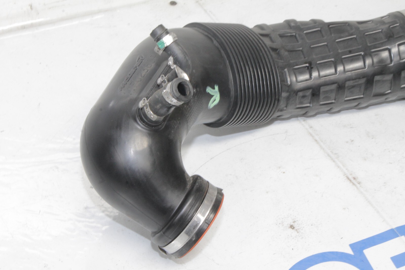 12-14 MCLAREN MP4-12C 12C 570 OEM RH PASSENGER INTAKE AIR DUCT TUBE 11F0246CP