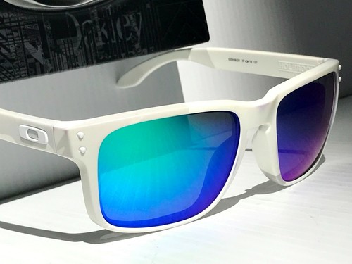 NEW Oakley HOLBROOK Matte ALPINE White 