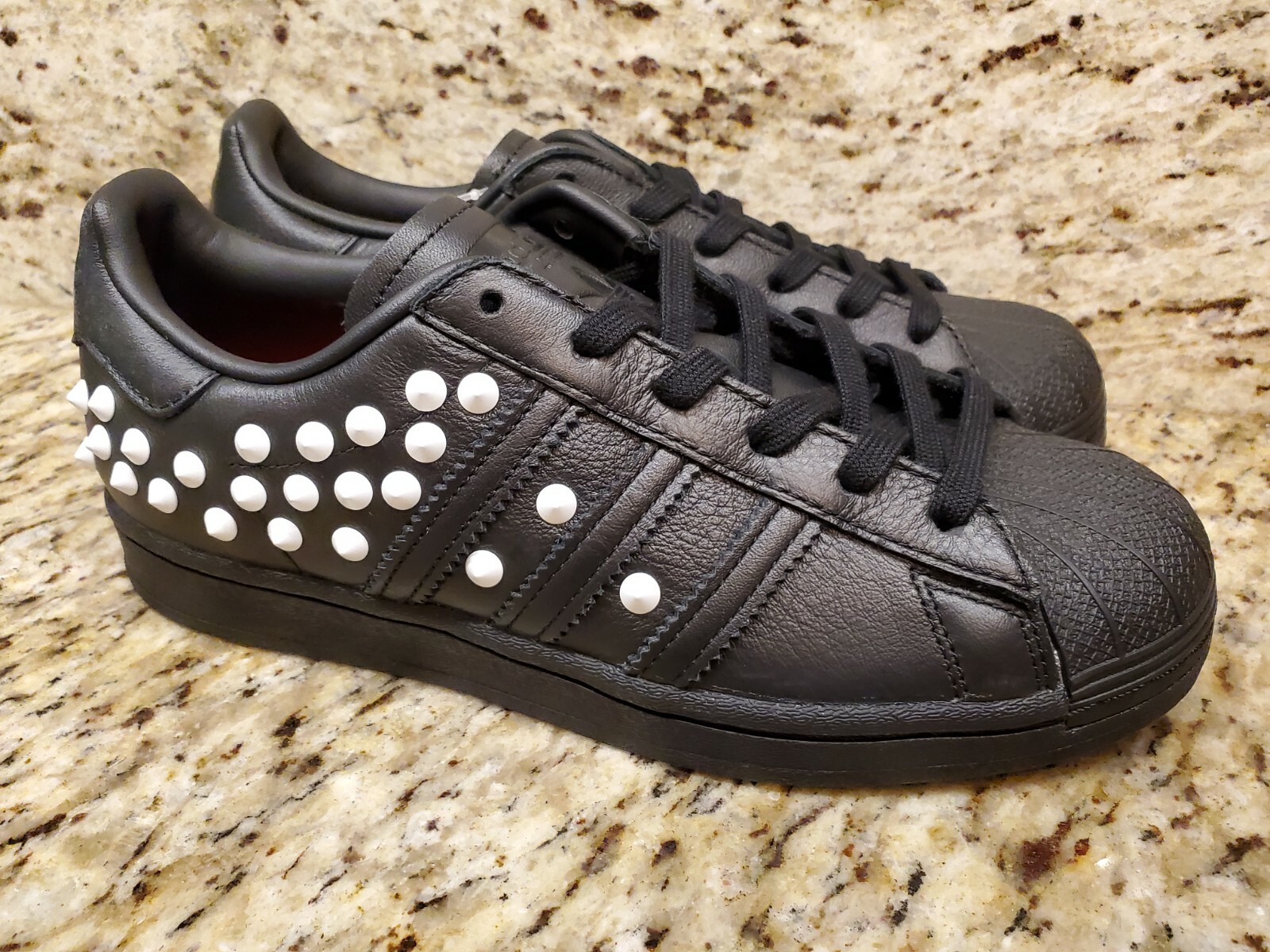 adidas superstar studs