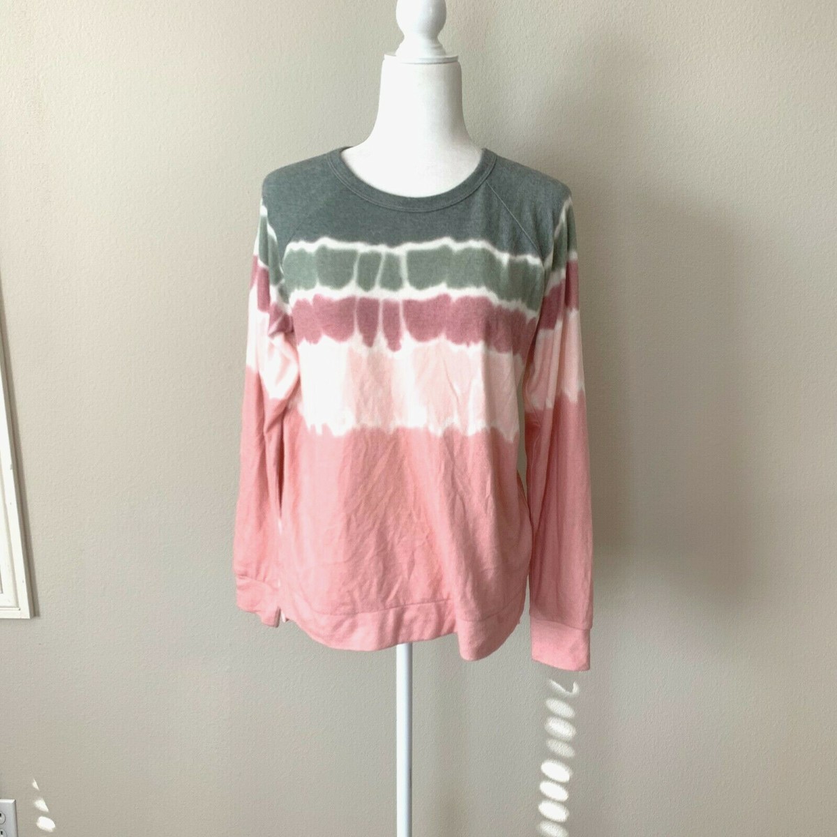 NWT! AQUA Sleep Women's Sz M Ultra Soft Peachy Tie-Dyed Pajama Top