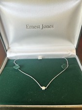 18 Carat White Gold Quarter 0.25 Diamond Necklace