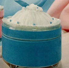 Vintage Postcard Chrome Vanity Fair National Handcraft Institute Des Moines IA