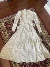 Vintage 1970  s Wedding Dress