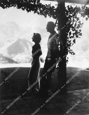 6720-005 William Boyd and wife relaxing at home 6720-05 6720-005