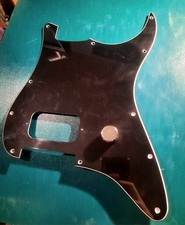 Fender Tom Delonge 2001 Black Pickguard With Touring Spec Chrome Knob