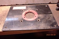 OLDER ROUSSEAU CO. ROUTER TABLE THROAT PLATE DRILLED FOR PORTER CABLE 7518 7519