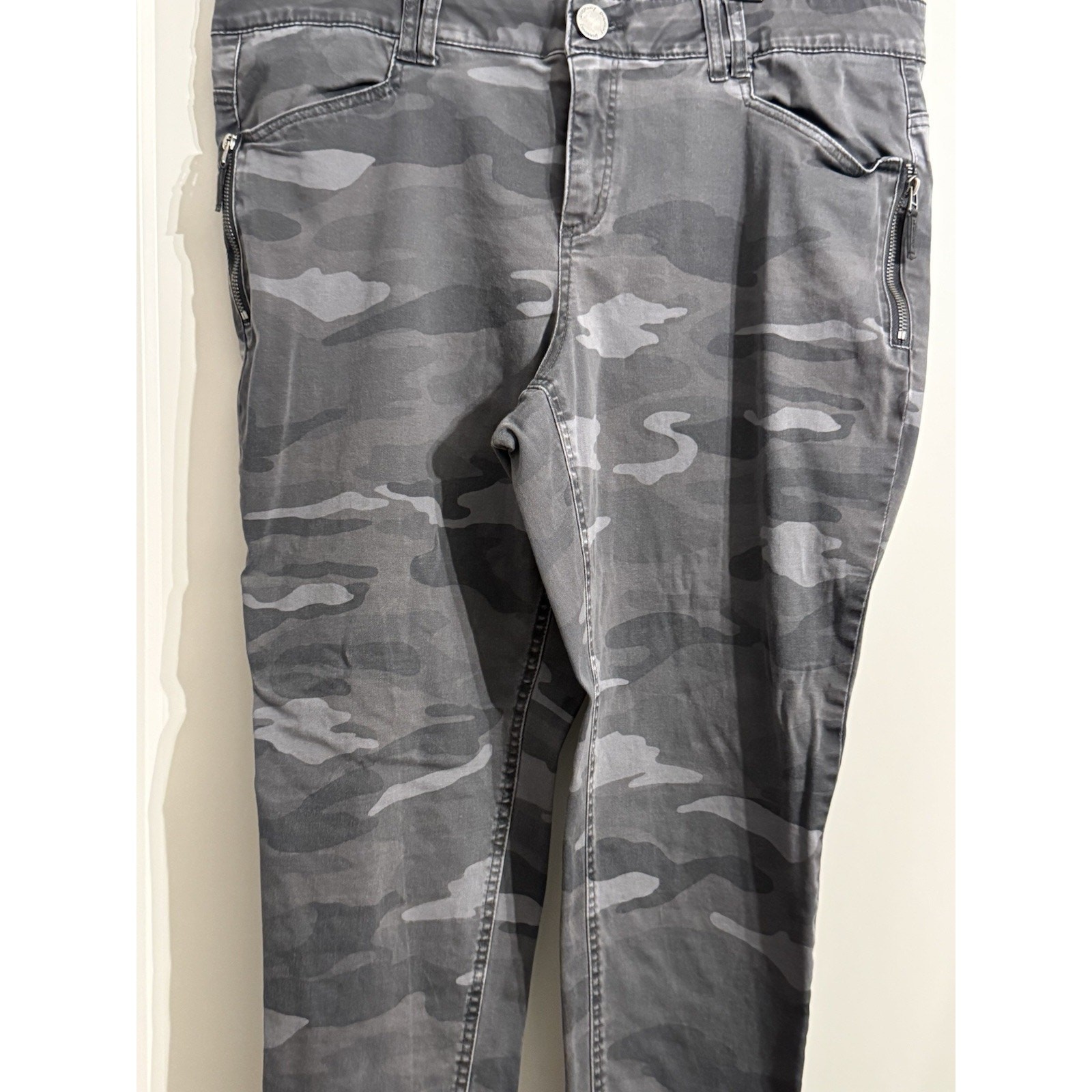 Democracy Pants Absolution Ab Tech Gray Camo Side… - image 2