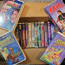 Vintage Walt Disney Warner Bros Movie Collection VHS Tapes Lot Of 16 Clamshell