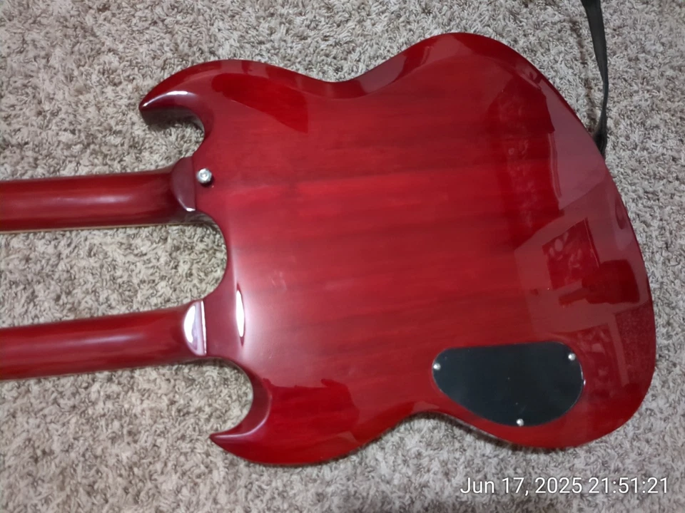 Harley Benton DC - Guitarra Custom Cherry 612 Doble Cuello 6 y 12 Cuerdas Con Estuche Foto 4 de 4