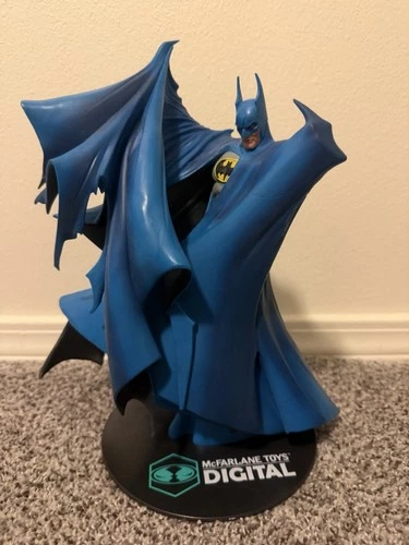 Batman by Todd McFarlane 1:8 Scale PVC Statue (Blue) Batman #423 Statue