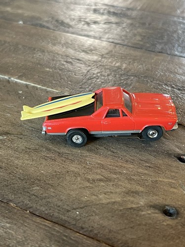 Aurora Tjet red El Camino w/yellow surfboards MINT all Original