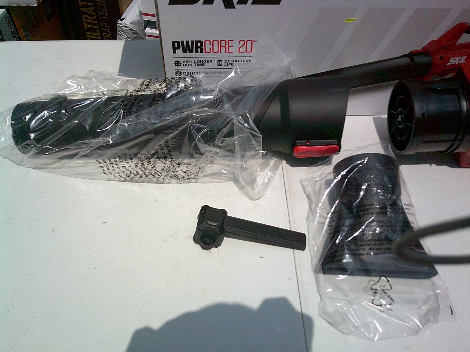 NEW BARE TOOL ONLY SKIL BL4714B-00 PWRCORE 20 BRUSHLESS LEAF BLOWER 400 CFM 20V