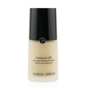 giorgio armani foundation 2