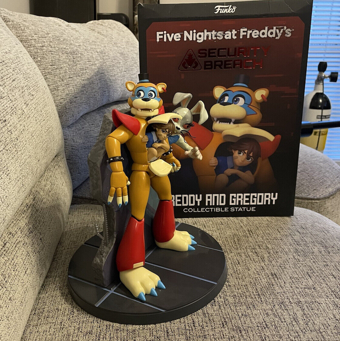 Estátua Freddy And Gregory Five Nights At Freddy's Funko