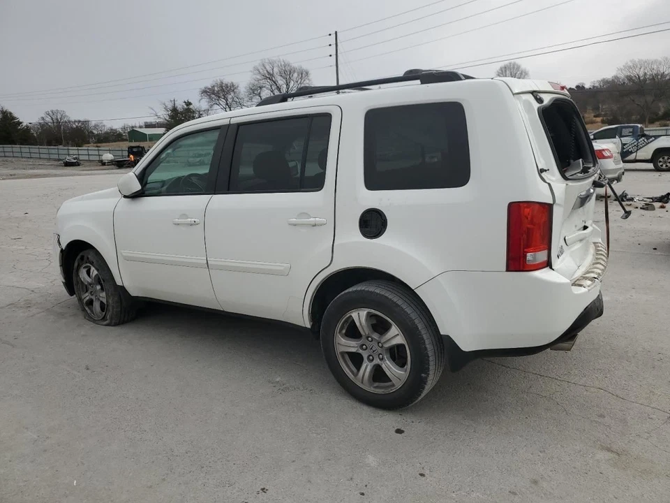 Radiator Fits 09-15 PILOT 2482432 Foto 2 de 4