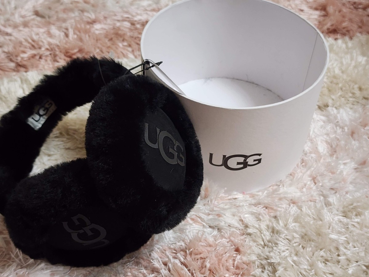 NIB UGG WOMEN\'S GIRLS‎ BLACK FUR EAR MUFFS Wired Sheepskin Earmuffs by UGG - 103,95 € main image 3