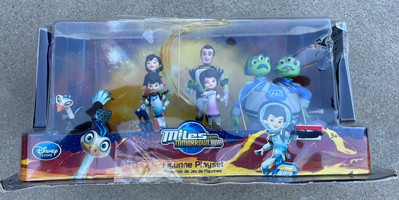 New Disney Store Miles from Tomorrowland 6 Piece Figurine Playset NIB