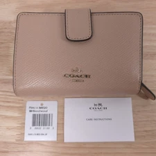 Coach Cross Grain Leather Beige Corner Zip Bifold Wallet Medium IM / Beechwood