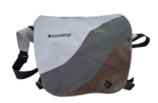 Borsa messenger vintage Converse marrone e grigio/argento 30 cm x 30 cm Preloved ottime condizioni