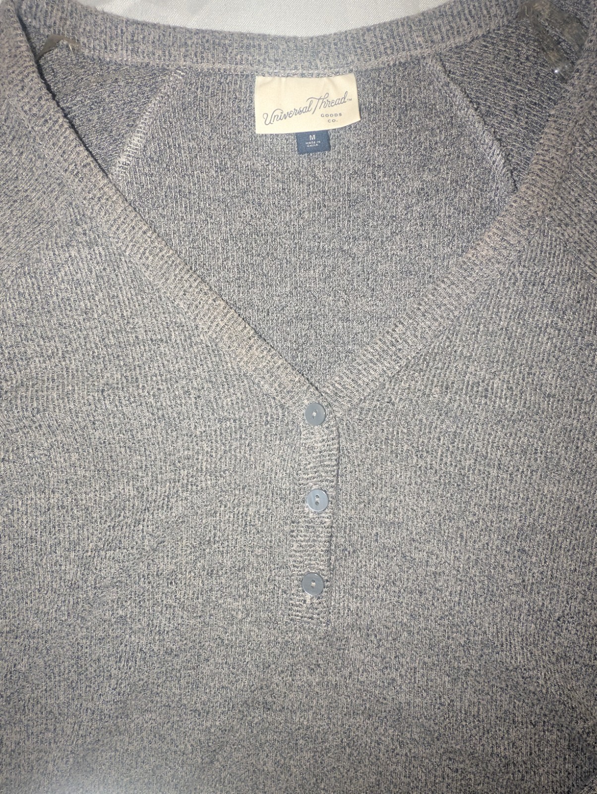 Universal Thread Henley Medium Marbled Longsleeve… - image 3