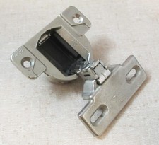 Blum COMPACT 110 Hinges 30.310-11.02 w/ 130.113-01.02 Mount Plate, 1-1/4" OL