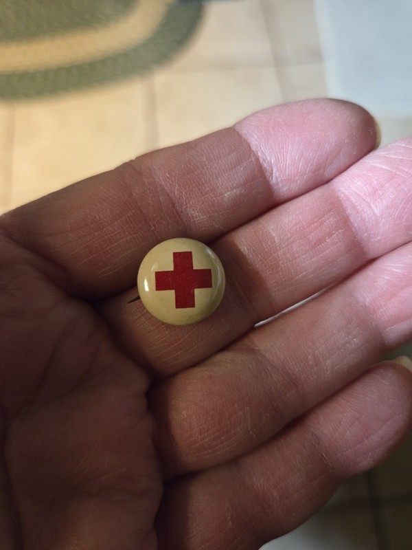 Vintage American Red Cross Pin Button Pinback WWI WWII Era Celluloid Metal READ