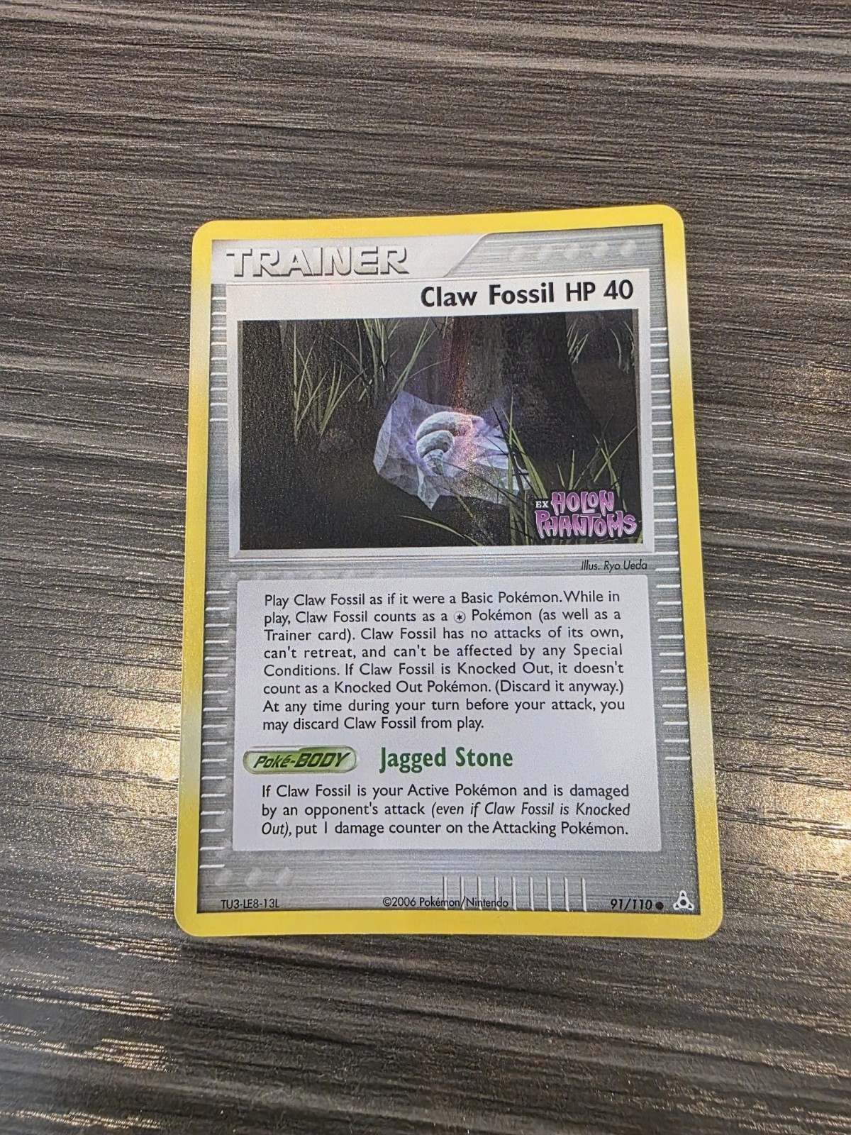 NM / MINT! Pokemon Card - Claw Fossil Holon Phantoms 91/110 Reverse Holo Stamped