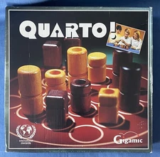 Quarto 1991 Gigamic Wooden Pieces Board Game Strategy Complete