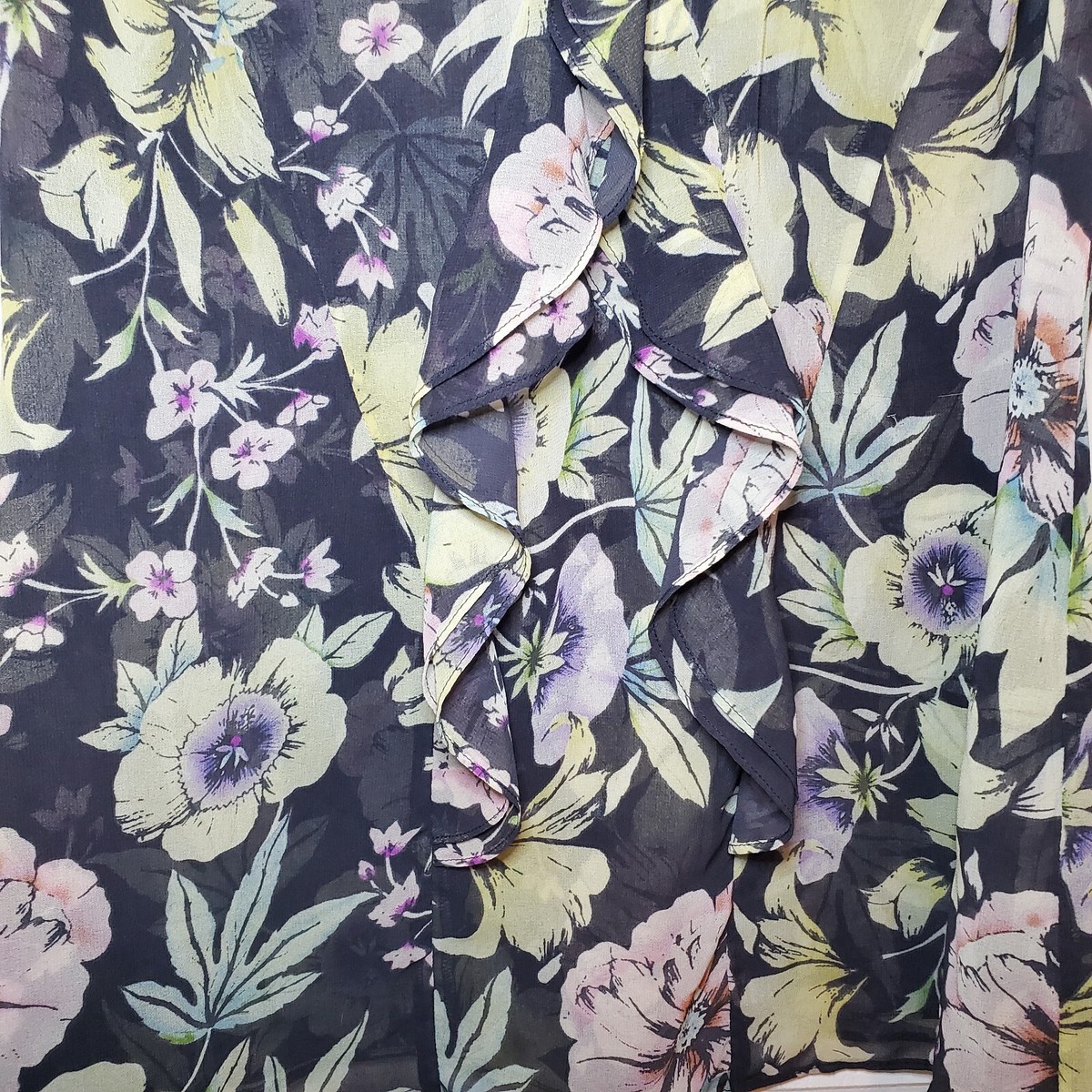 Cabi #3265 Top OSAKA NIGHTS Floral Ruffle Sleeveless Blouse Sz S
