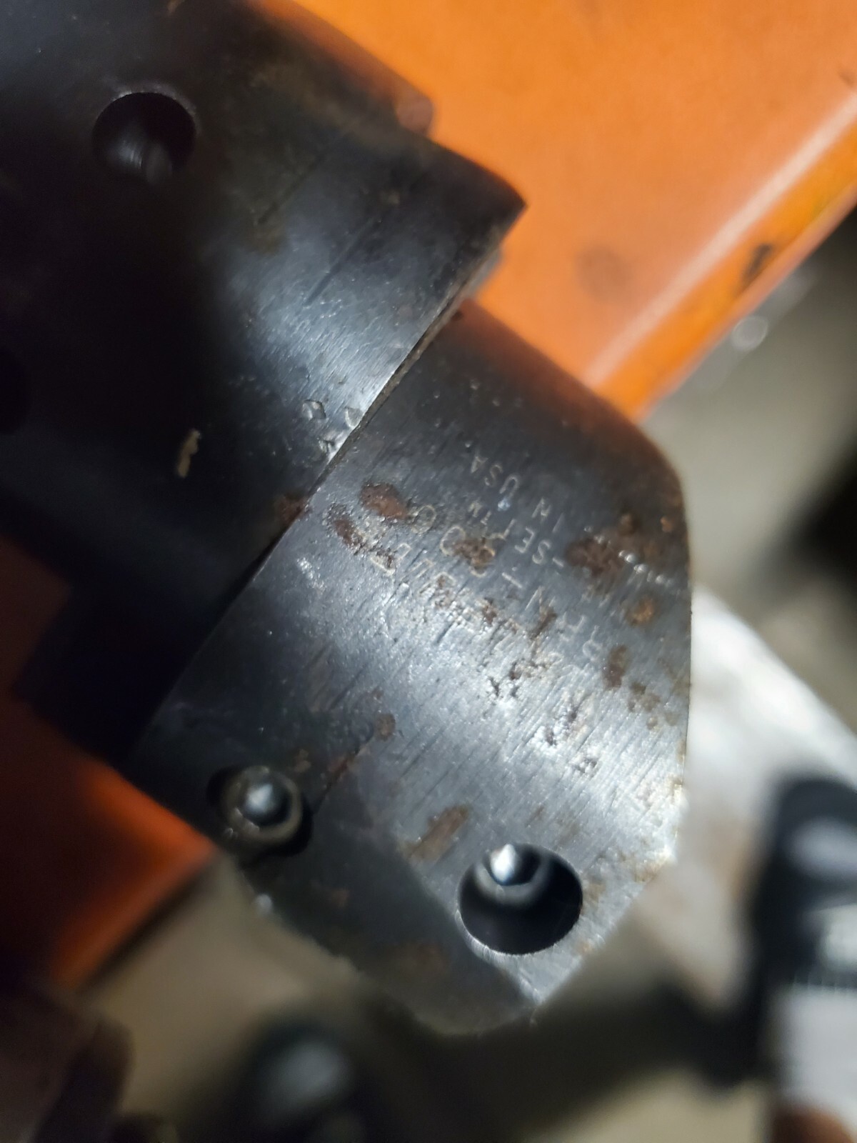 Portautensili PARLEC CAT50 1 1/2" I.D. Per Mulino Solido – Refrigerante C50-15EM4, Usato, M & J Tooling