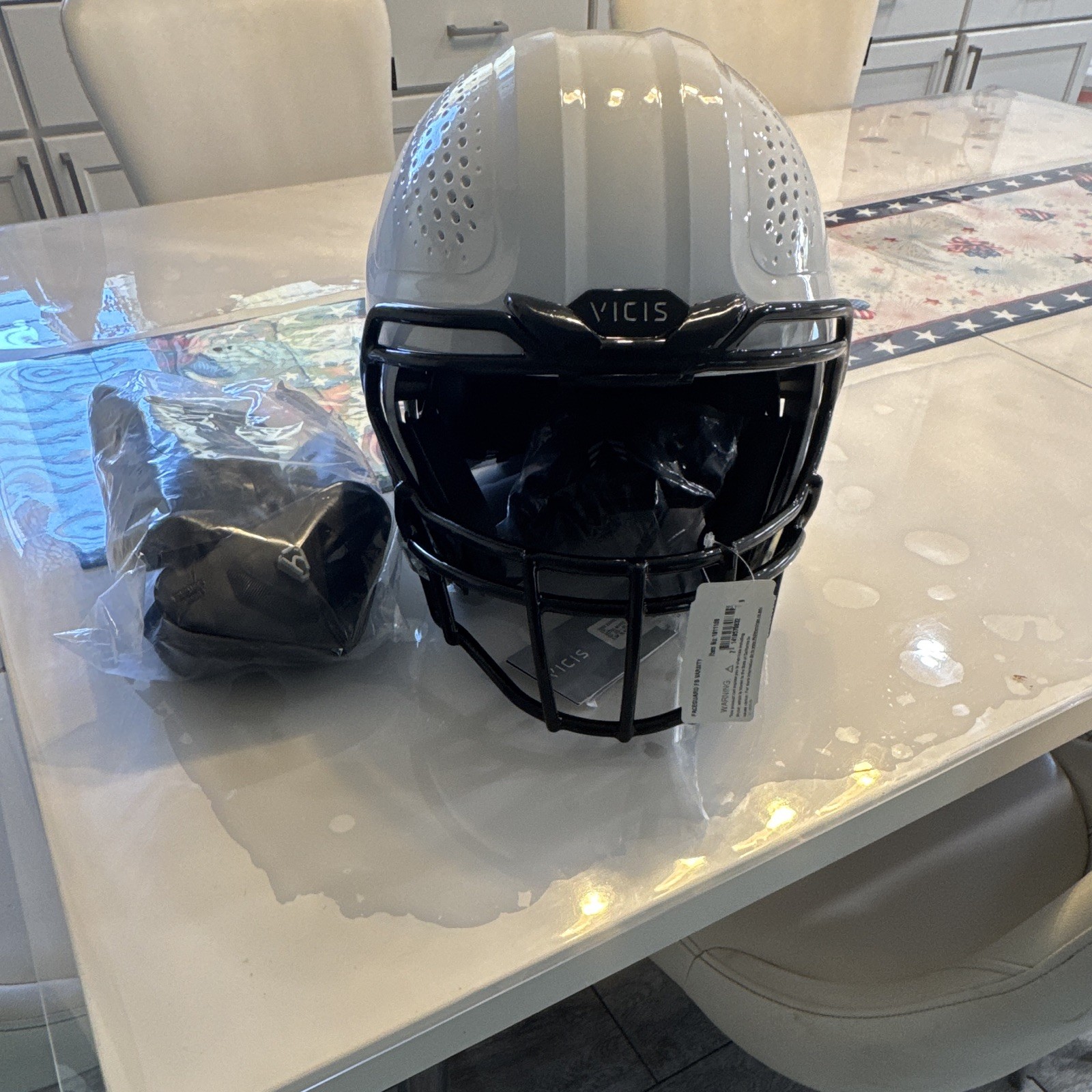 VICIS ZERO2 Full Face Football Helmet Large White/Black Inflatable NOCSAE