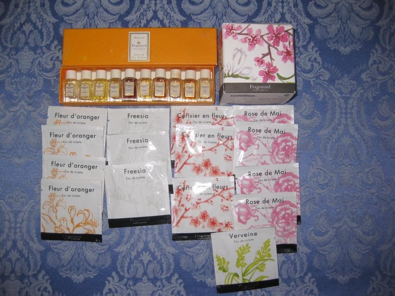 10 Women's Fragonard Parfum Mini Splash + 15 Perfume Sachets France