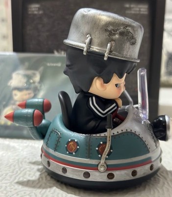 Authentic POP MART Hirono THE UFO CHASER Doll Seal Brand New 9.5cm