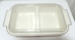 Rubbermaid Microwave Cookware 2 Qt Divided Covered Casserole Dish Clear Lid