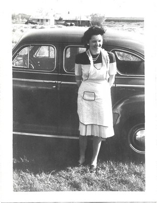 WAITRESS Woman Wearing APRON Leaning Against CAR 1940 Vintage Old Photo Snapshot