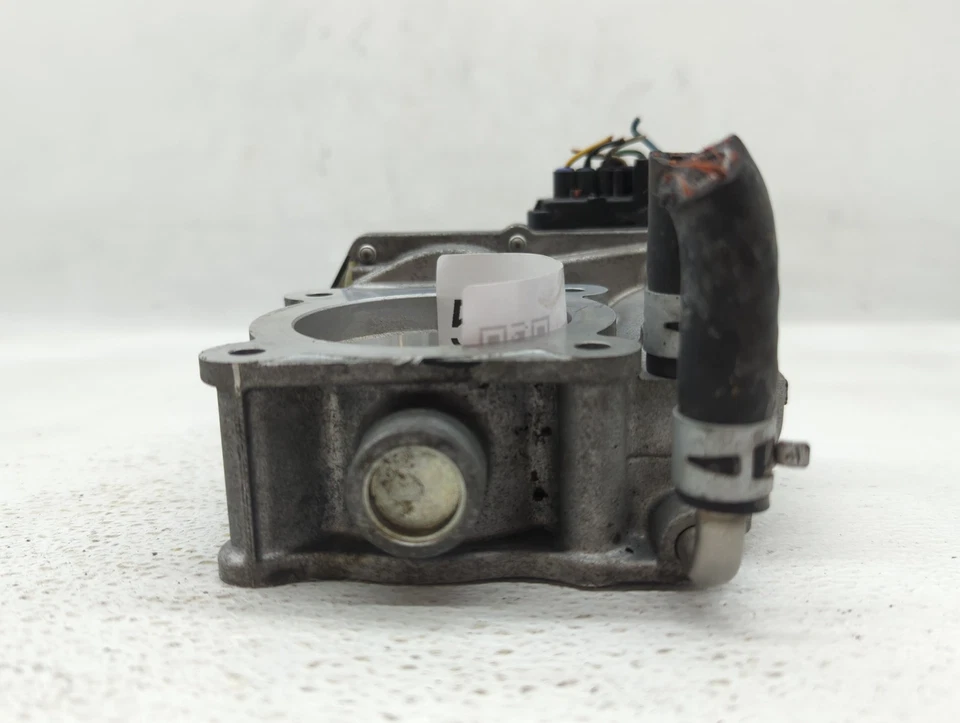 Cuerpo del acelerador Nissan Nv200 L8A3E Foto 4 de 4