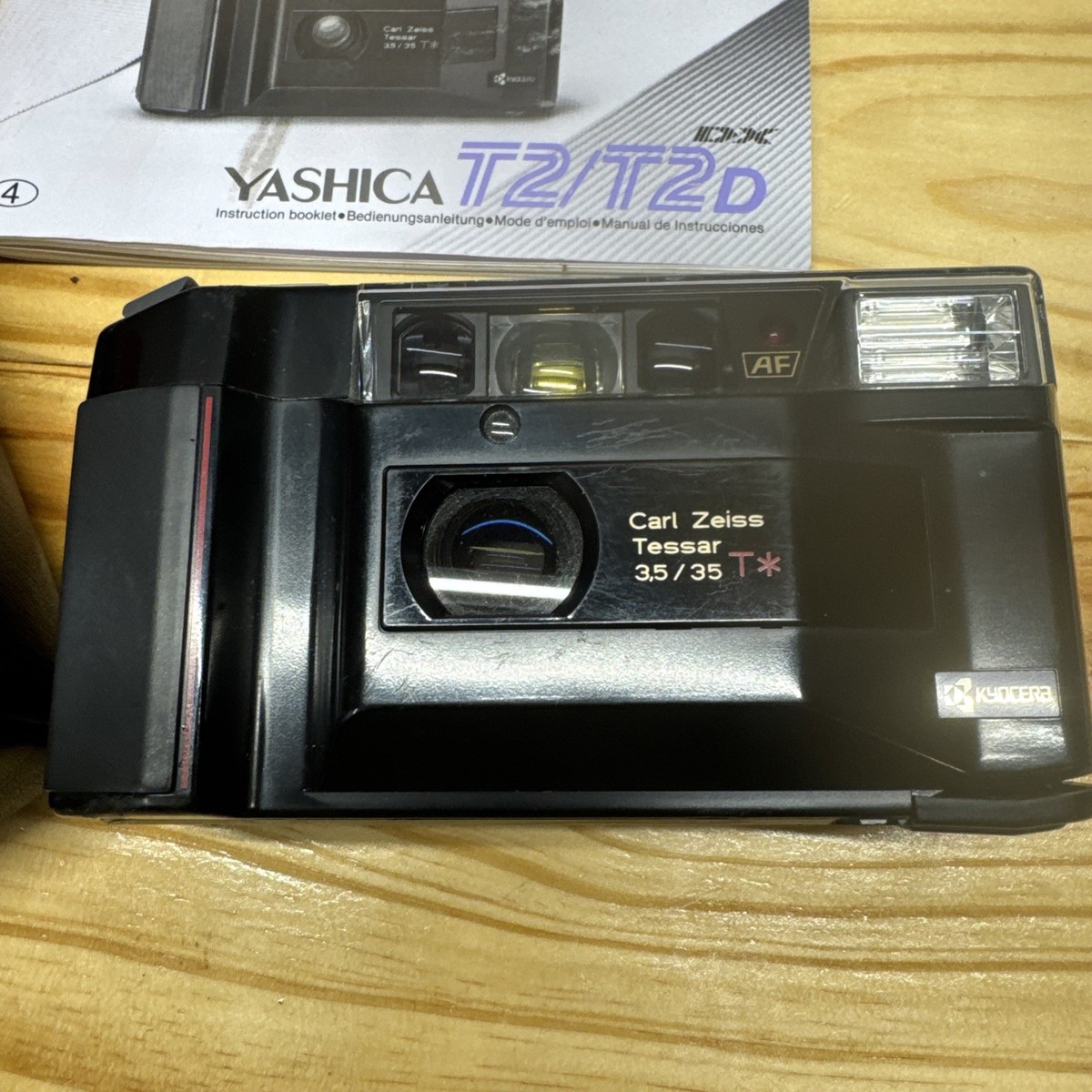 Kyocera TD Yashica T2D Carl Zeiss Tessar 35mm Film Camera Japan | eBay