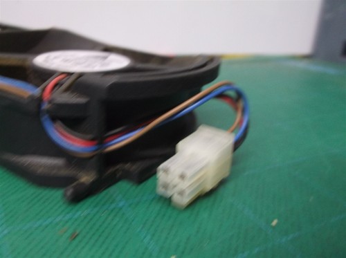 Microsoft Xbox 360 Replacement Cooling Fan Delta Model - AUB0712HH tested - Picture 12 of 13