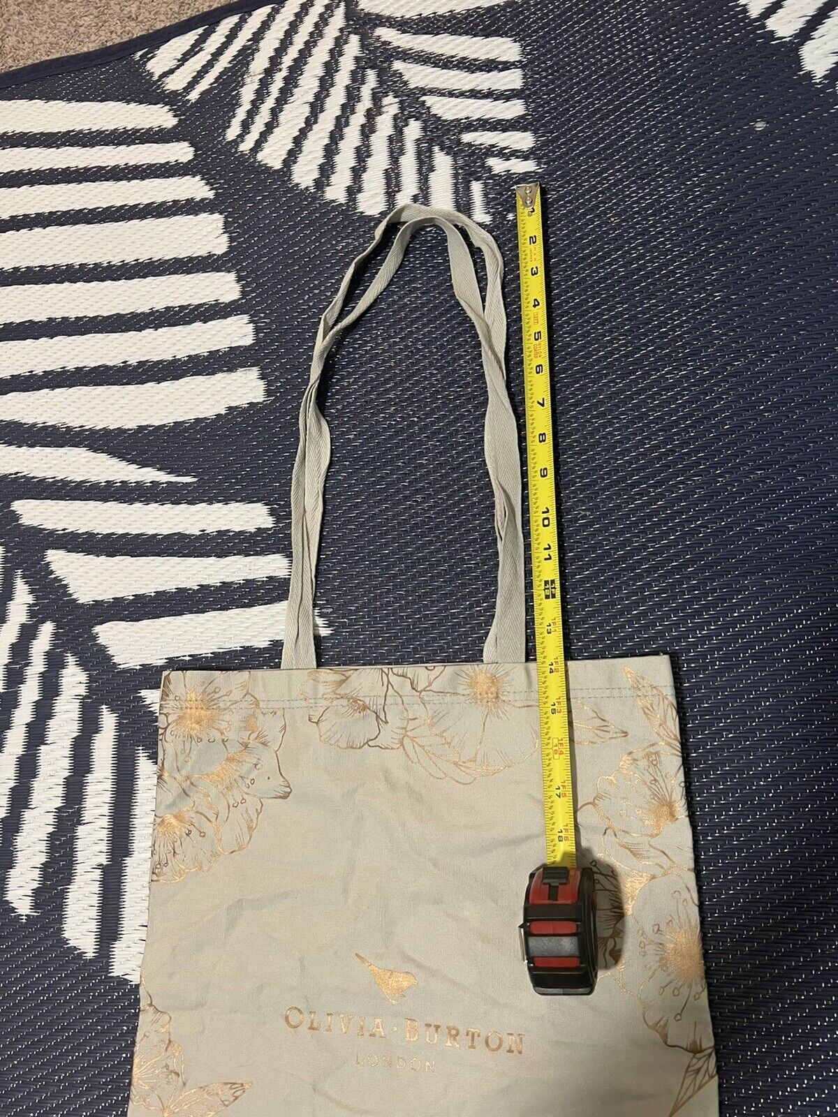 Picture 4 of 16