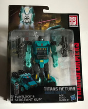 TRANSFORMERS GENERATIONS TITANS RETURN DELUXE FLINTLOCK AND SERGEANT KUP NEW USA