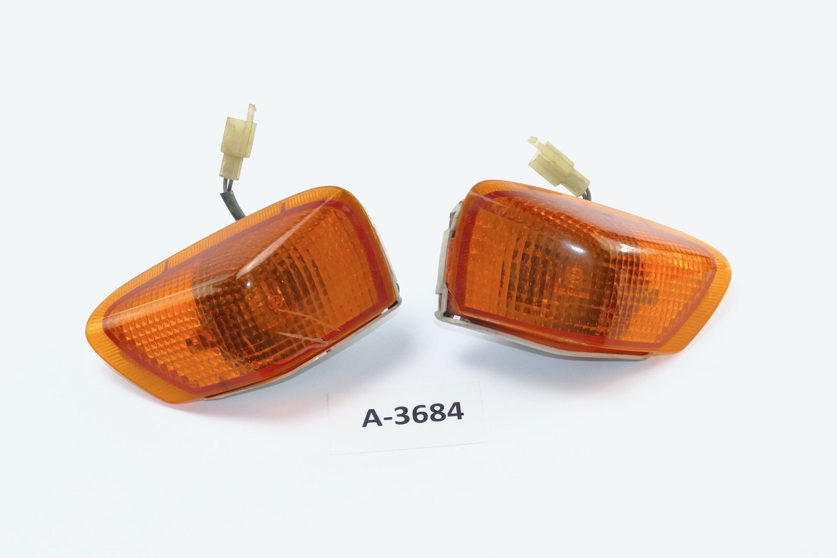 Kawasaki ZZR 600 ZX600D 1991 - Indicator front right + left A3684