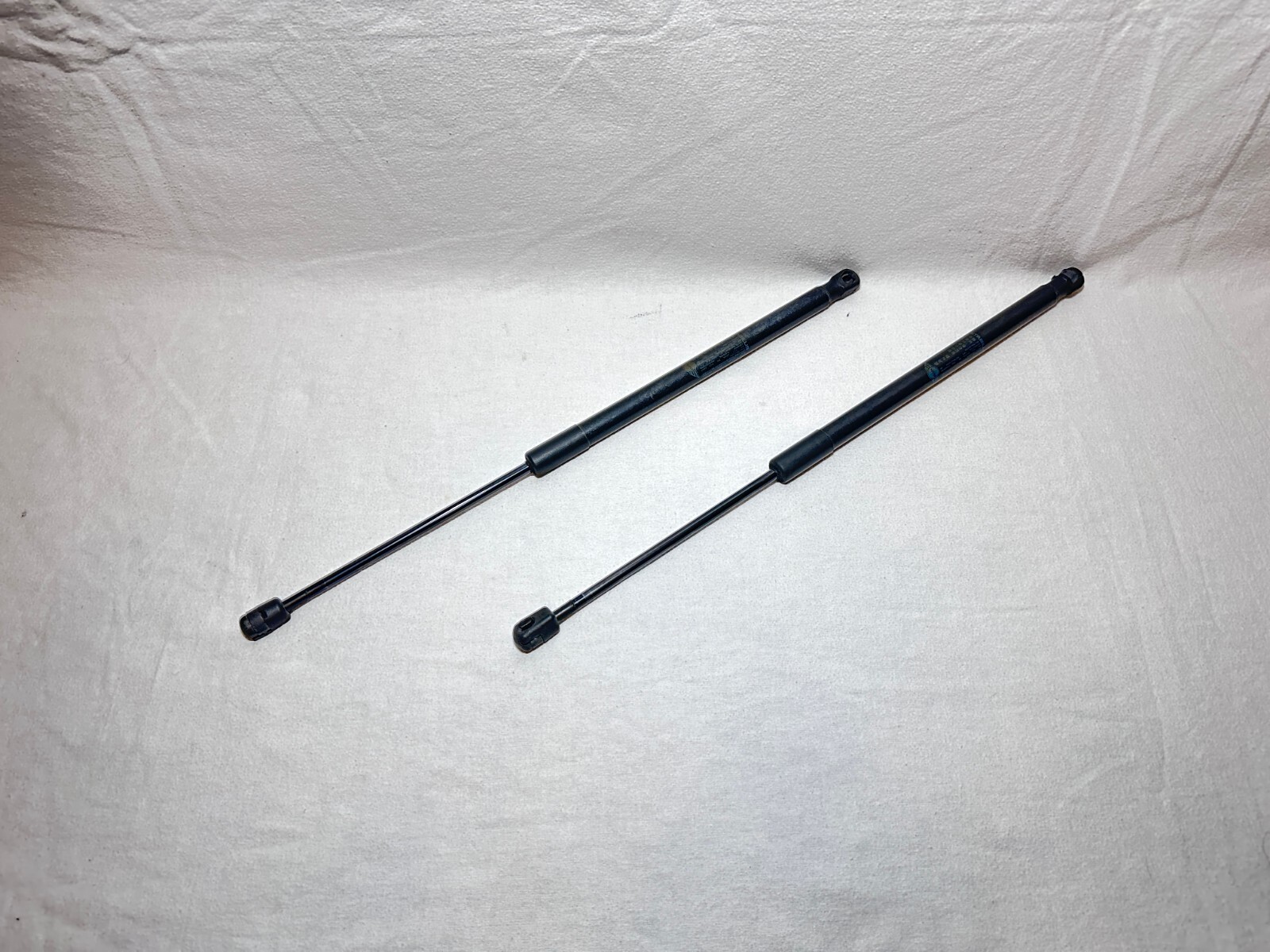 2011-2016 Mini Cooper Countryman R60 Rear Left & Right Tailgate Strut ...
