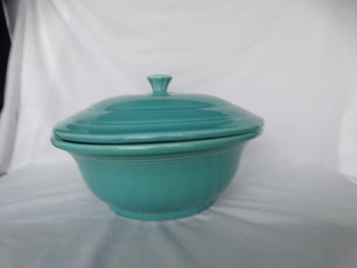 Fiesta Post 86 Turquoise 2 Qt Covered Casserole & Lid 2nd Quality VGUC