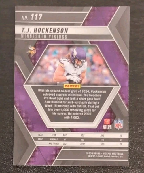 T.J. Hockenson #117 2025 Panini Mosaic Football Base Card Minnesota Vikings - Image 2 of 3