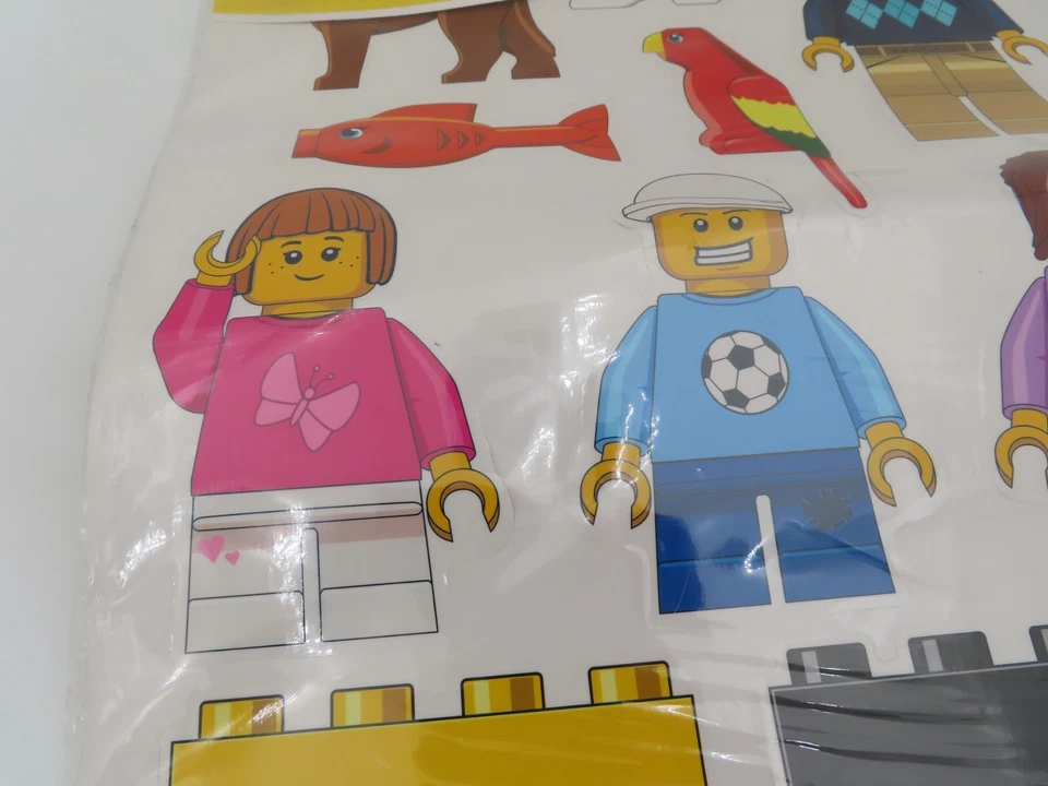 New LEGO 850797 Classic Reusable Wall Stickers - Image 4 of 4