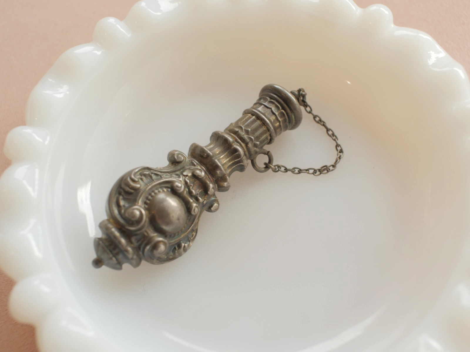 Victorian Sterling Vinaigrette Scent Bottle for a Chatelaine, Perfume bottle