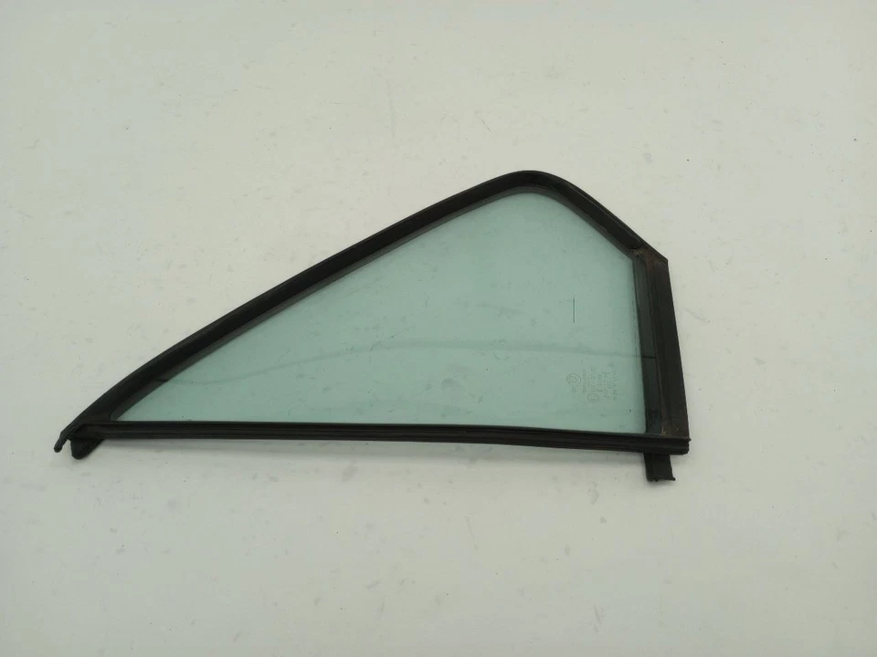 BMW 533i E28 Driver Left Rear Door Window Vent Glass Fits 1982-1988 82 83 84 85 - Image 3 of 4