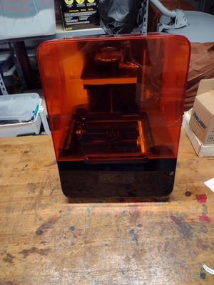 Formlabs Form 3 3D Printer with Four version 2.1 resin tanks